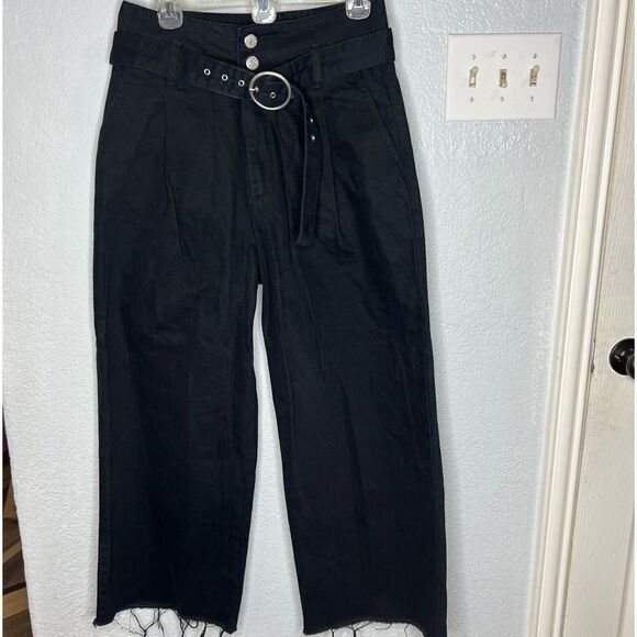 BDG Cara Belted High-Rise Culotte Pleaded Loose Fit Black Denim Jeans Sz 6 - Picture 2 of 11